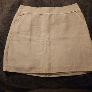 Loft - Beige Linen Skirt with Pockets. Size 10